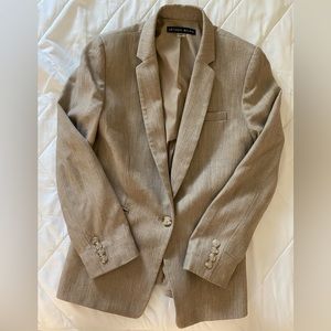 Antonio Melani (Dillard’s) blazer in EUC - beautiful light brown & fits like 2